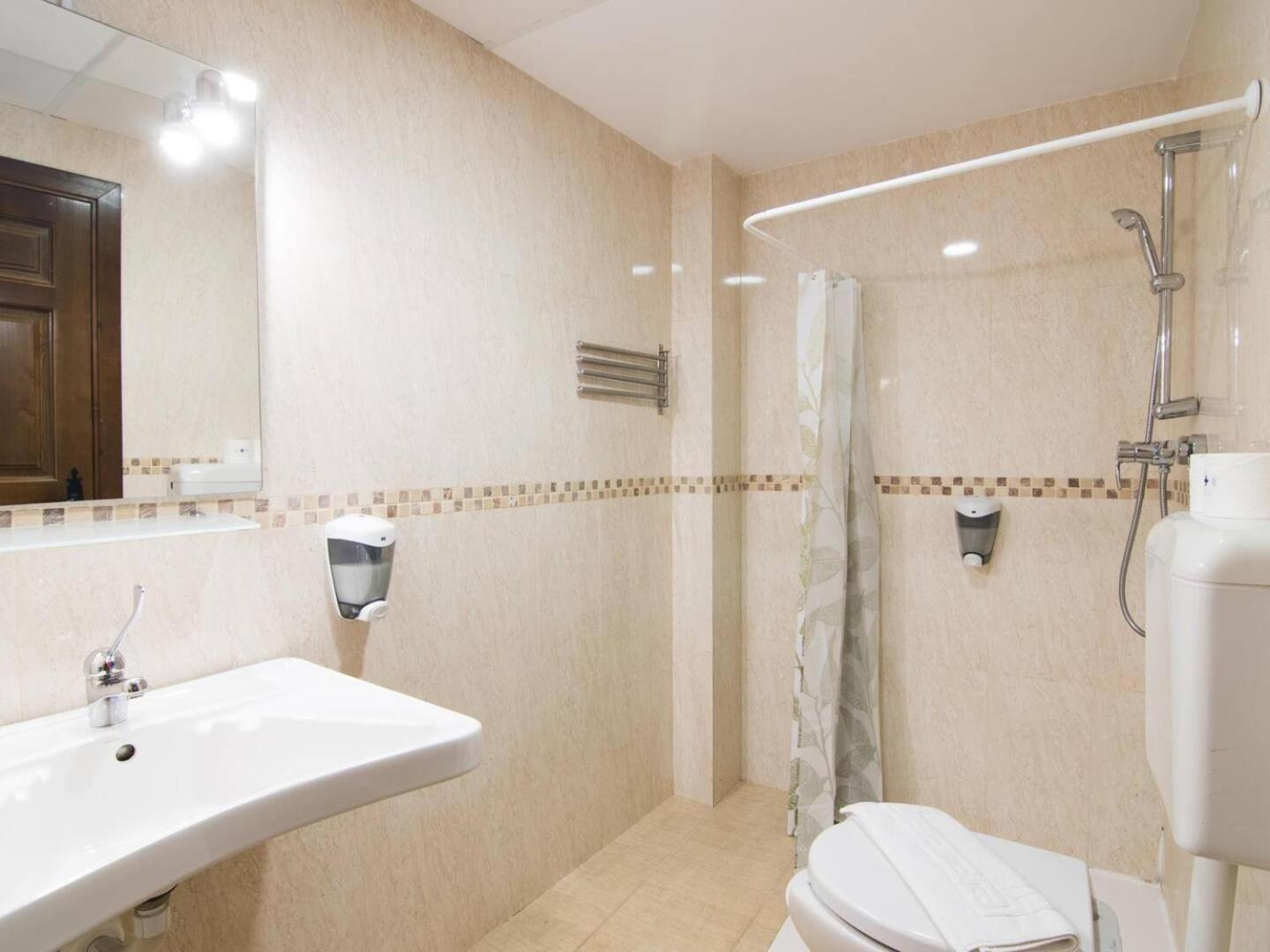 Tuguest Plaza De Gracia Apartment Granada Exterior photo